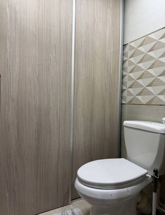 Продается 3-х комнатная квартира на Циалковского. Паркентский рынок