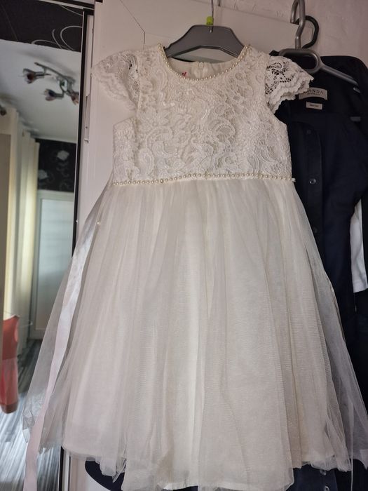 Hainute diverse pentru fete