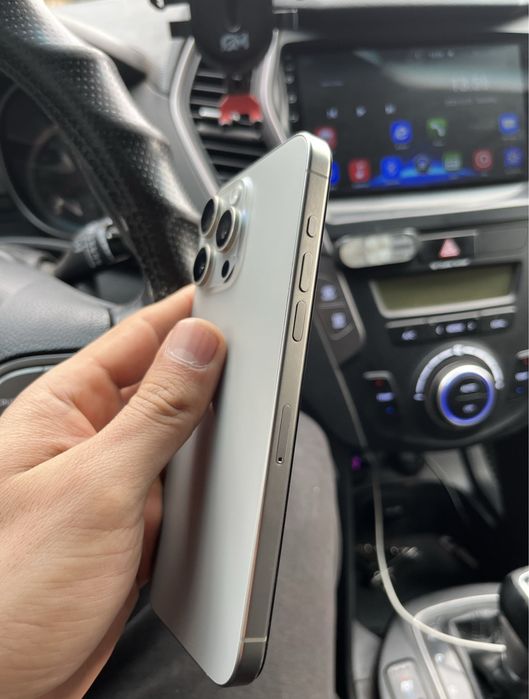 Продам 15 про мах без ремонта