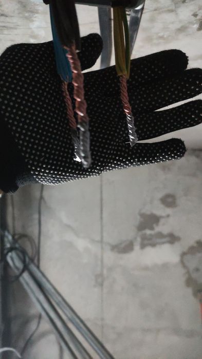 Электрик с опытом работы