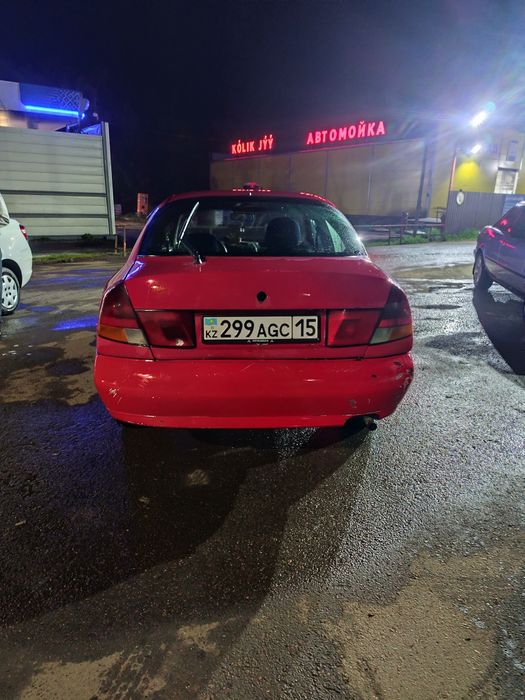 Продам Mitsubishi Carisma