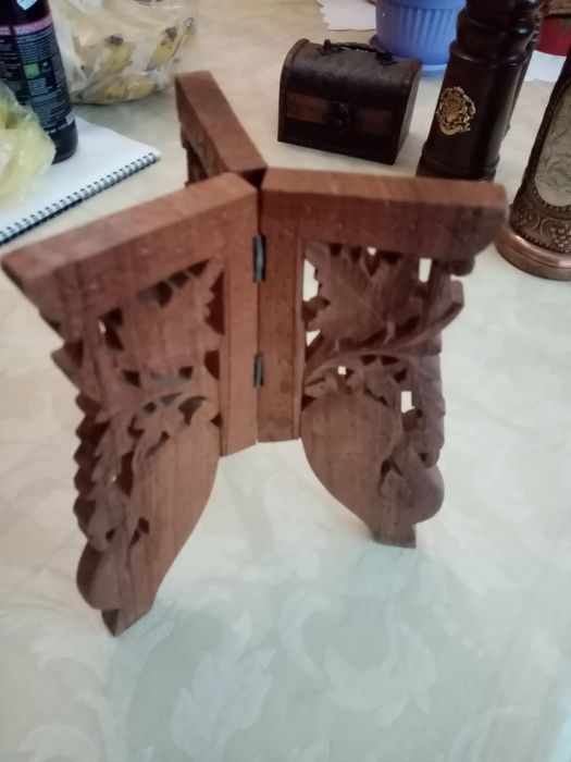 Дърворезба много стара дъб, поставка сгъваема, за блюда, плата, вази и