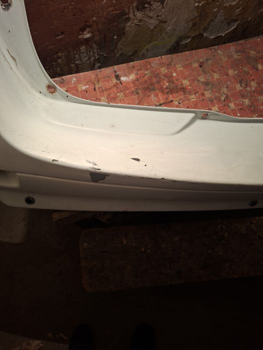 Bara spate Logan MCV, bara fata si volan Logan 2