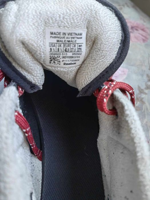 Уникална Reebok с вата номер 42,5.