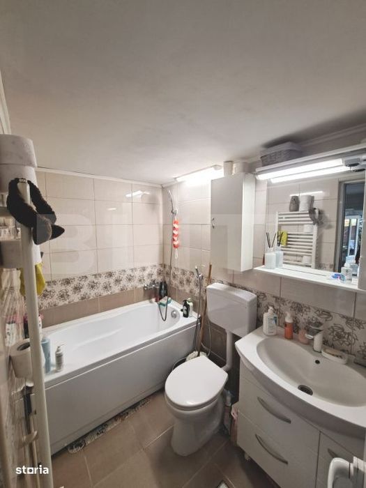 Casa individuala eficienta energetic, 3 camere, garaj si terasa – Sa