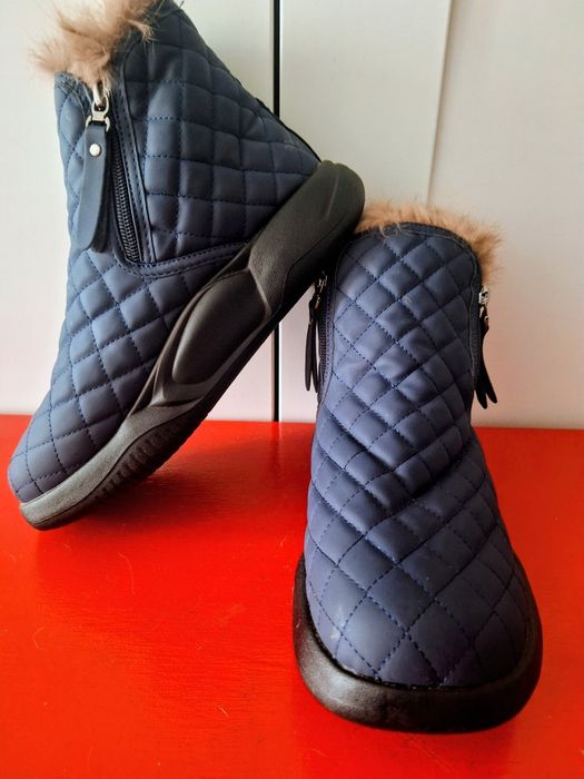 Новые Сапожки зимние  39-40р