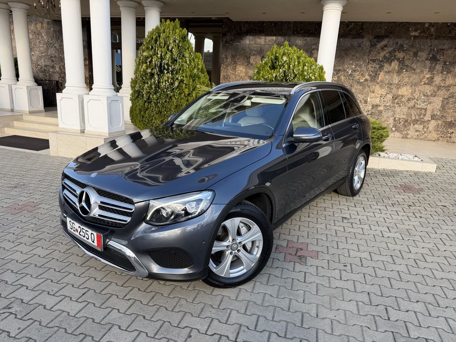 Mercedes-Benz GLC/4Matic 4x4//Bi-Xenon/Automat/Piele crem/Start Stop