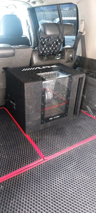 Сабвуфер Alpine750W +усилитель 1500W