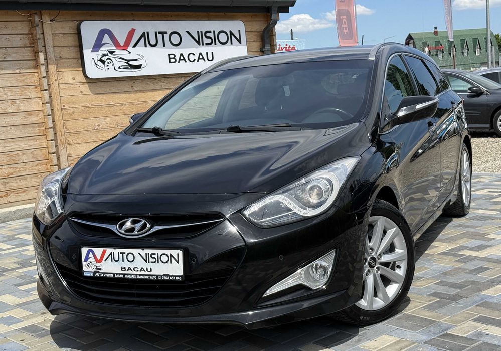 *RATE*Hyundai i40 Break 1.7CRDi kombi diesel 136CP 2013 Euro5 Light/LED import Germania impecabila km reali!
