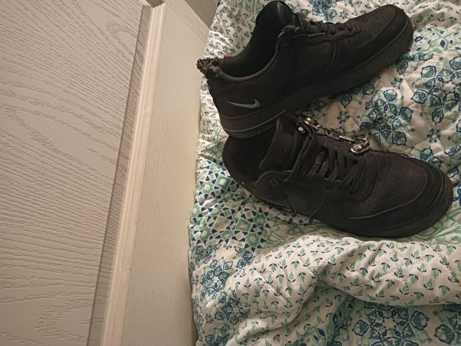 Nike Air Force 1 Custom – Model Unicat – Lanț Metalic – Streetwear