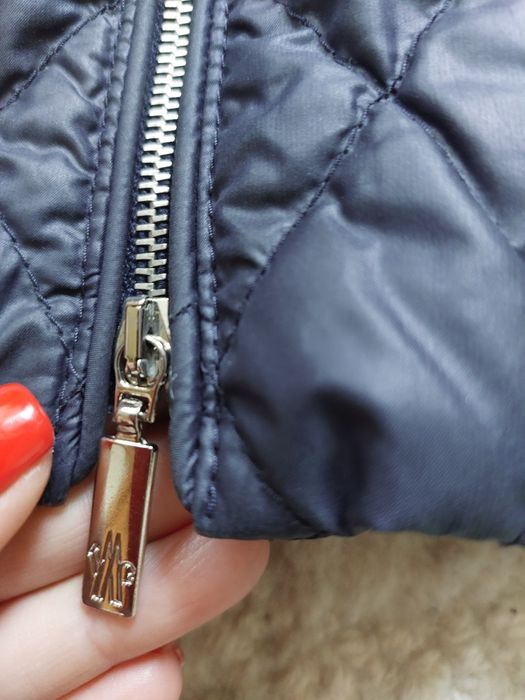 Vesta Moncler, autentica, mărimea 2, dama