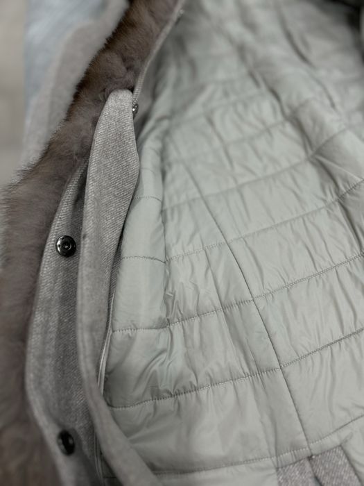 Продам зимнее пальто. Одевалось несколько  раз