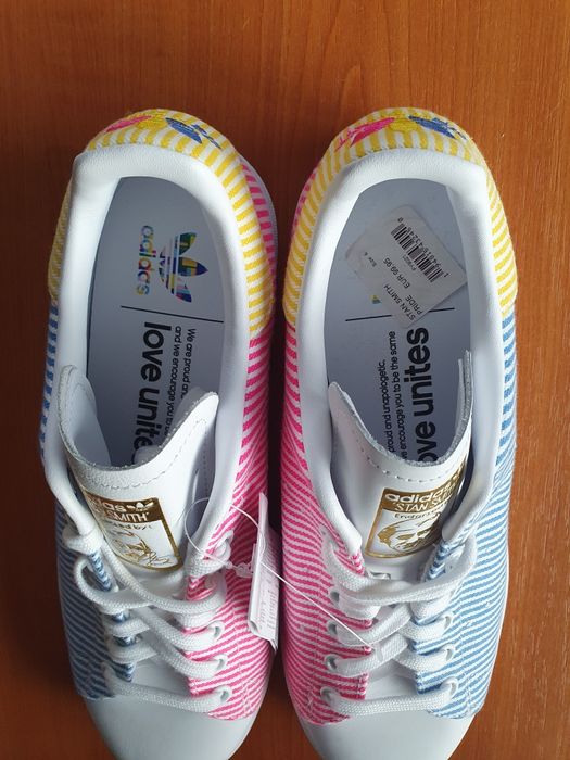 ADIDAS Stan Smith Pride