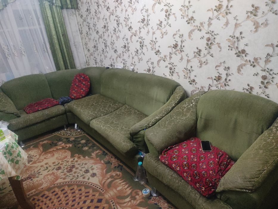 Мягкий уголок гостиный