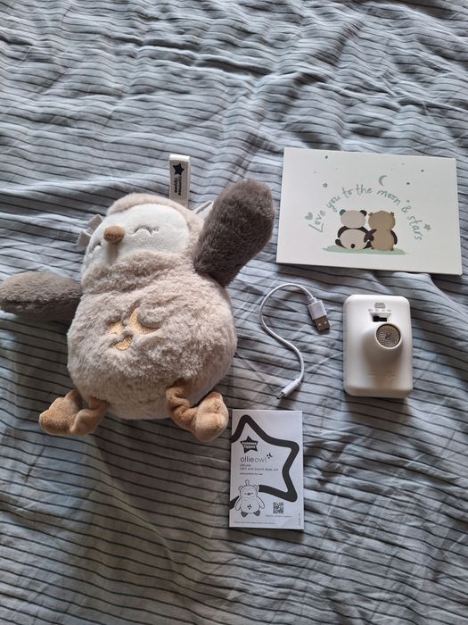 Бухал за приспиване на бебе Tommee Tipee