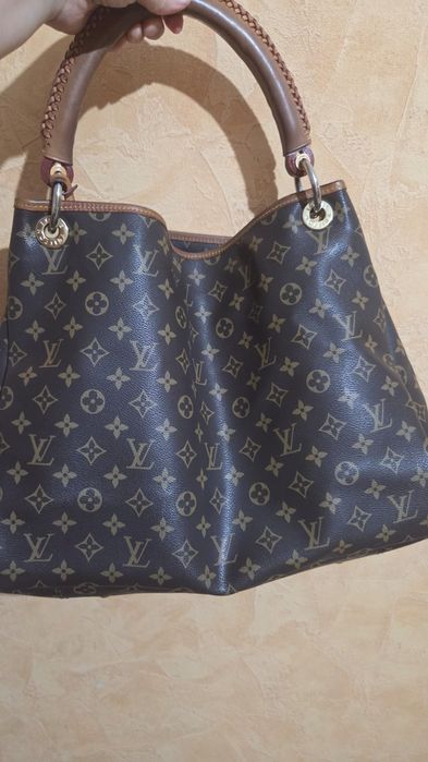 Louis Vuitton Artsy. Сумка Луи Витон.