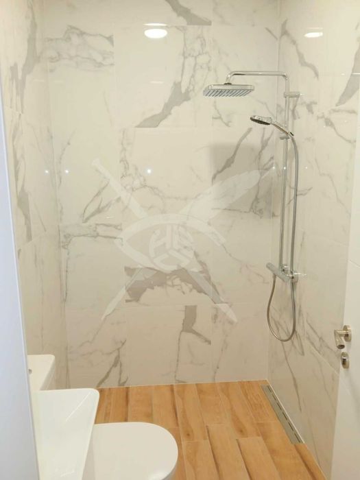 Къща, готова до ключ с 700кв.м. двор