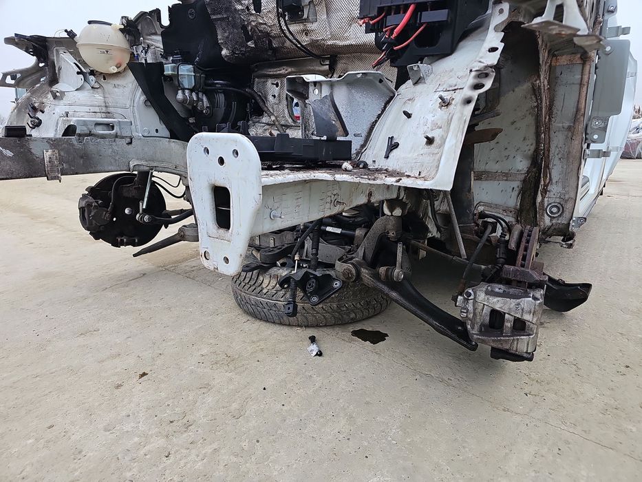 Lonjeron stanga AUDI Q3 (8UB) [Fabr 2011-2018] OEM