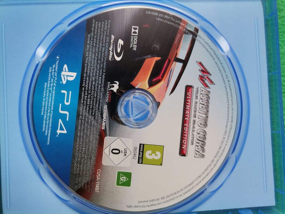Игри за PS4- като нови без драскотини по тях