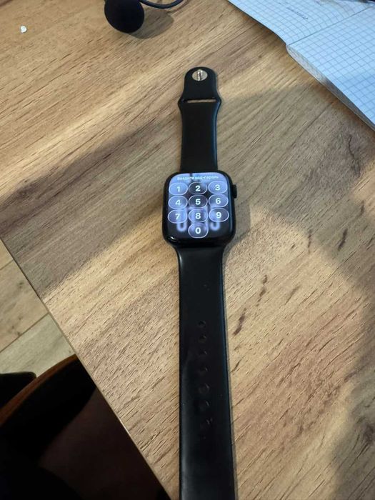 Apple Watch Series 9 (45 мм)