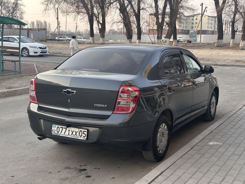 Chevrolet cobalt 2020