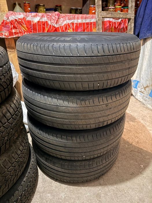 Anvelope vara Michelin 215/65/17