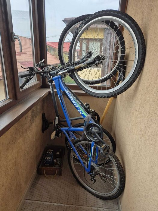 Bicicletă MTB X-Fact, albastră – utilizată foarte puțin – 750 lei