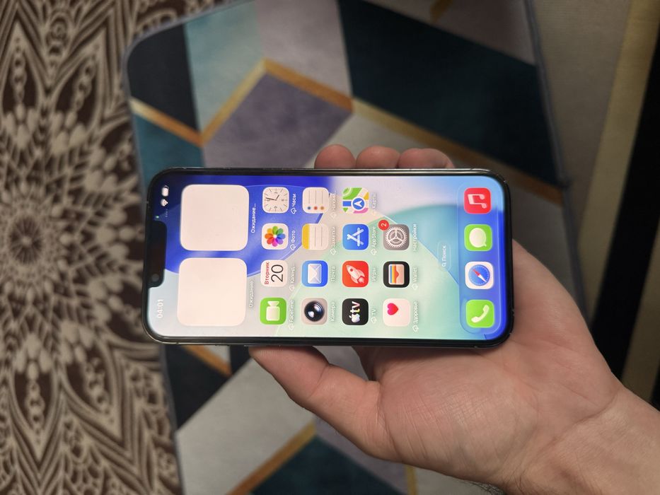 Продам Телефон Айфон 13 Pro