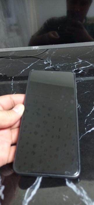 Samsung s21 plus в отличном состоянии