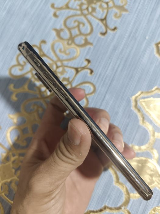 Iphone Xs  xotrasi 64gb KH/A Yomks 100%
