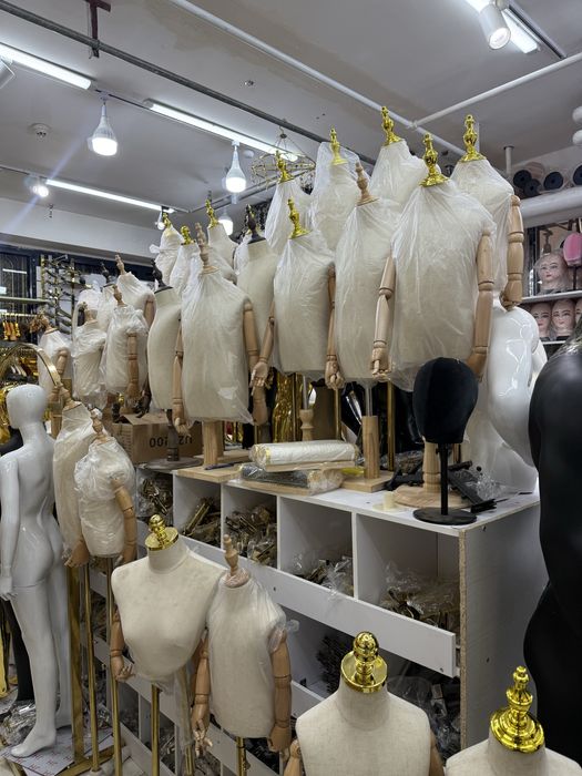 Maneken original xamma turdagisi mavjud