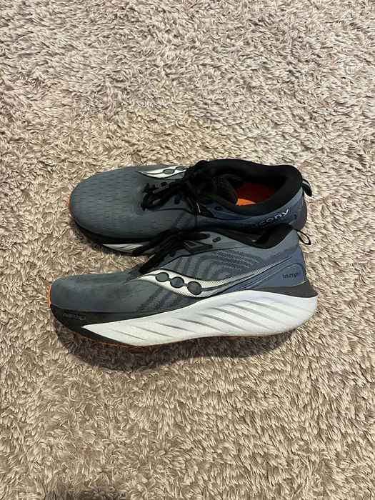 Saucony Triumph 12-оригинални маратонки