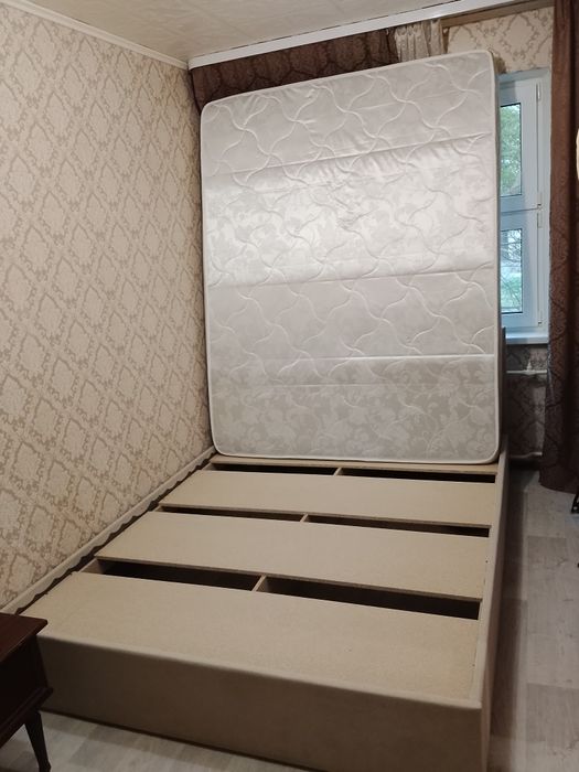 ПродамКровать160*200НаЮбилейной
