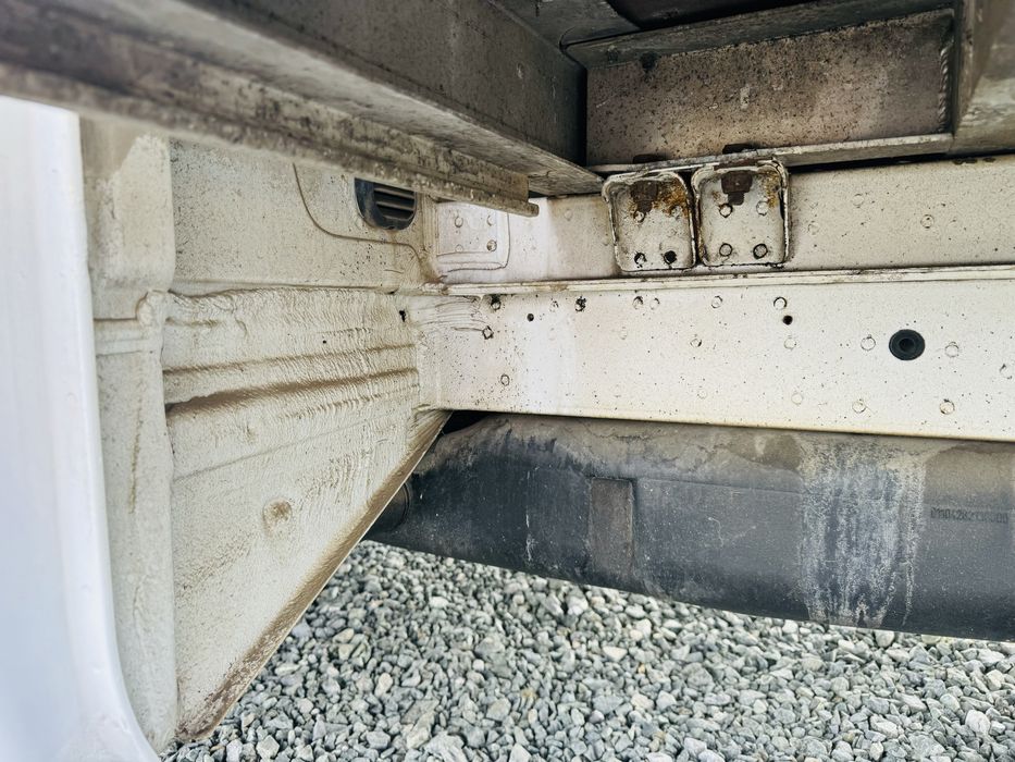 Mercedes Sprinter 516-(Iveco Daily)-An 2012-3.5Ton-8EPL-Lift 750Kg