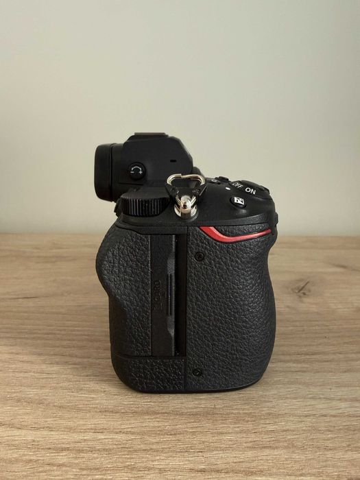 Nikon Z6 II Body, Full-Frame, 24.5 MP, 4K, Wi-Fi