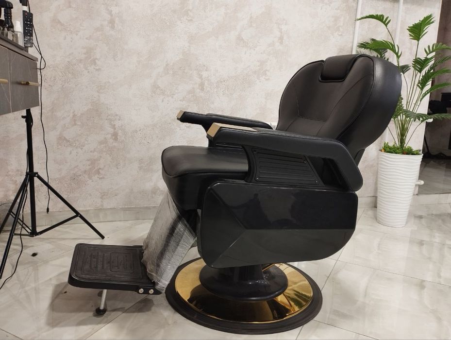 Кресла для парикмахерской. Новые в идеальном состоянии.