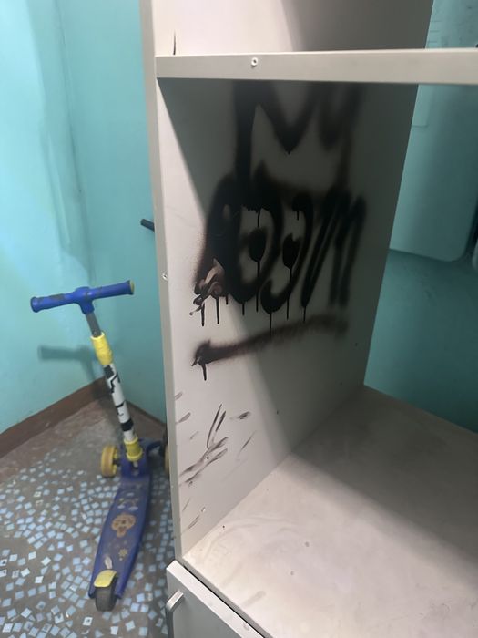 Шкаф-пенал, фасады из МДФ