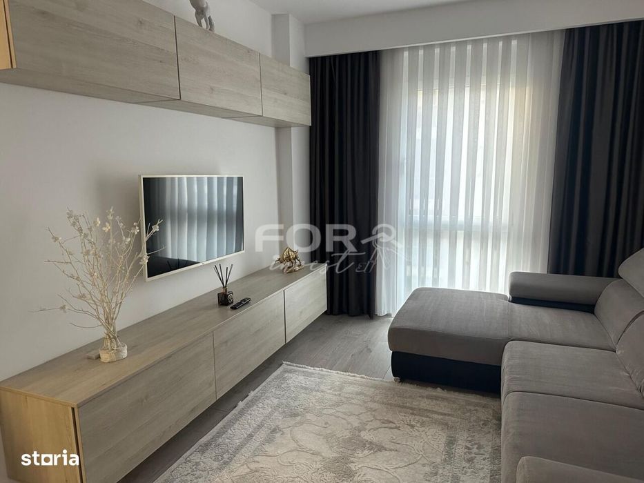Apartament lux tip studio, cu parcare, de inchiriat West Residence