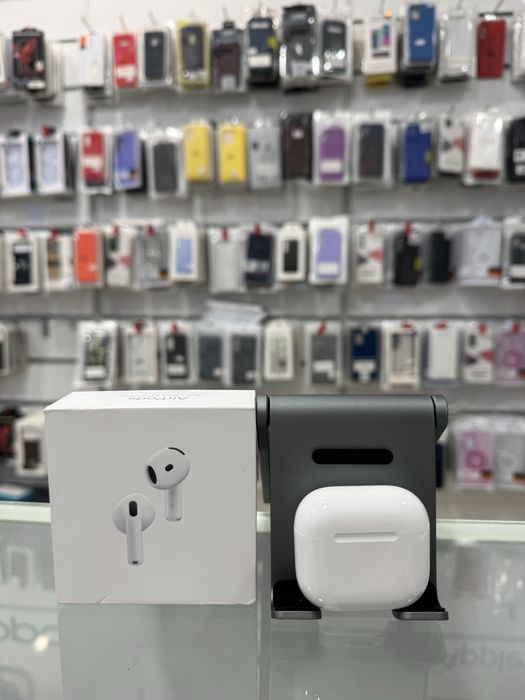 Airpods 4 Active Noise Cancelling/ Future Gsm Mobile