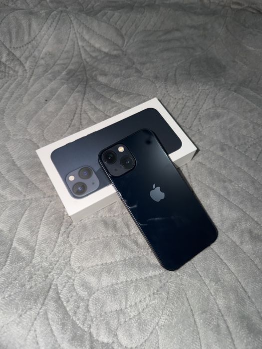 Продам iPhone 13 mini на 128 ГБ
