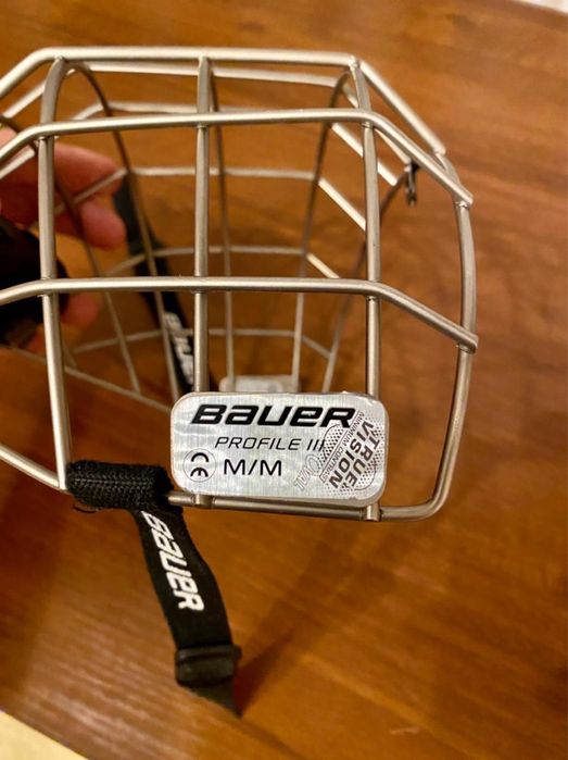 Хоккейная маска(сетка) BAUER