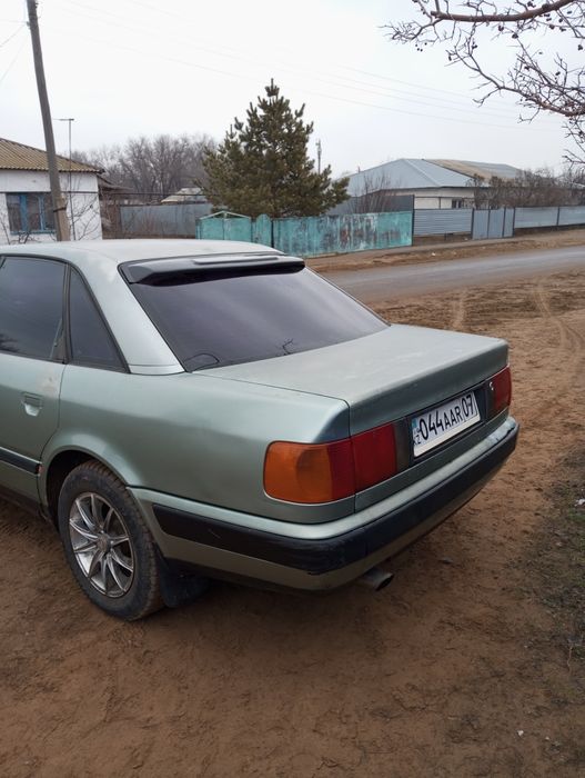 Продам Ауди 100 с4 1992г 2 л моно