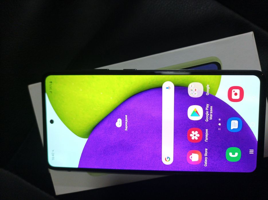 Samsung A52 black 128гб.Гаранция