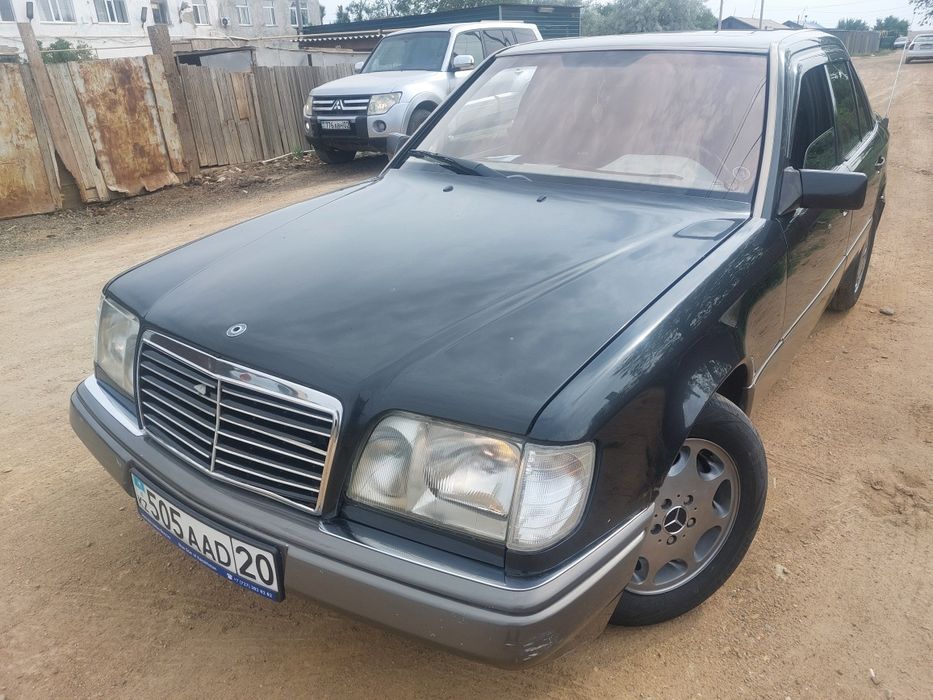 Продам мерседес 124