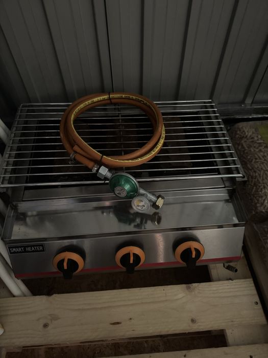 Gratar gaz 3 ochiuri