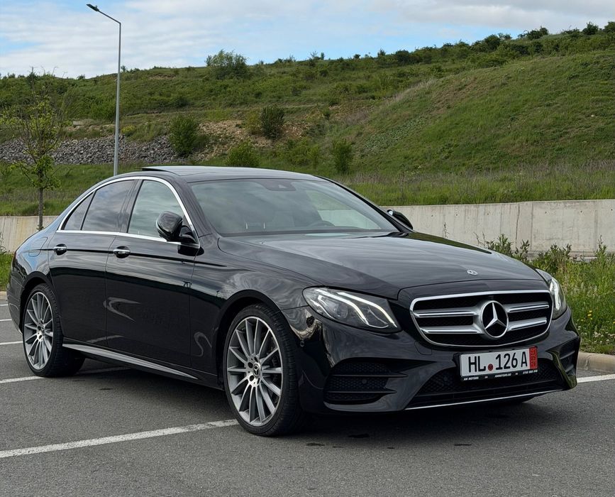Mercedes-Benz E Mercedes‑Benz E 220 d 4MATIC • AMG Line • Panoramic • 360°