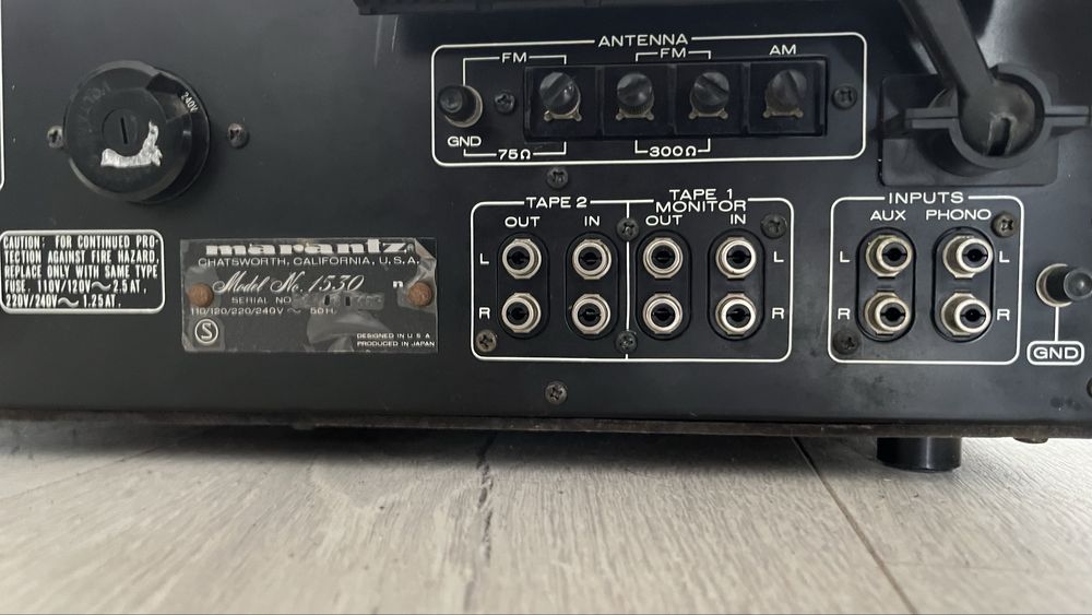 Усилвател Marantz Model 1530