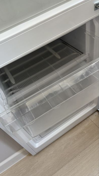 Холодильник в хорошем состоянии