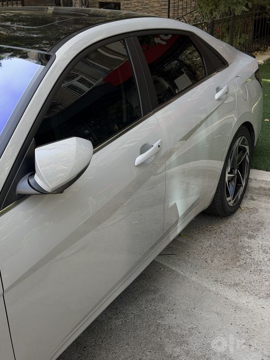 Hyundai Elantra 2.0 CN7 Full option