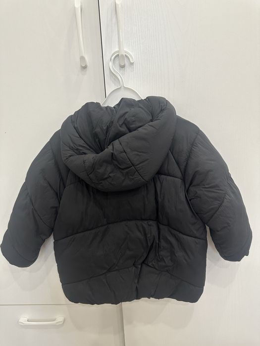 Продам детскую куртку